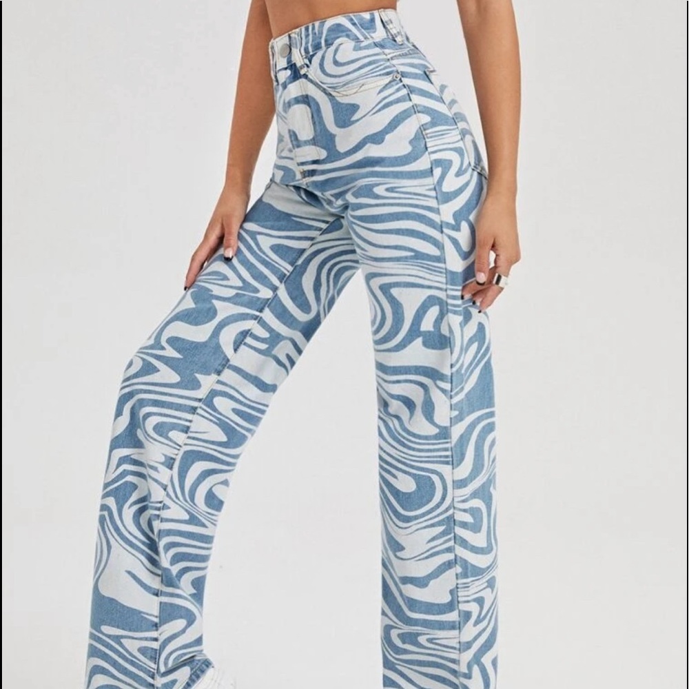 Jeans - Picture 4 of 6
